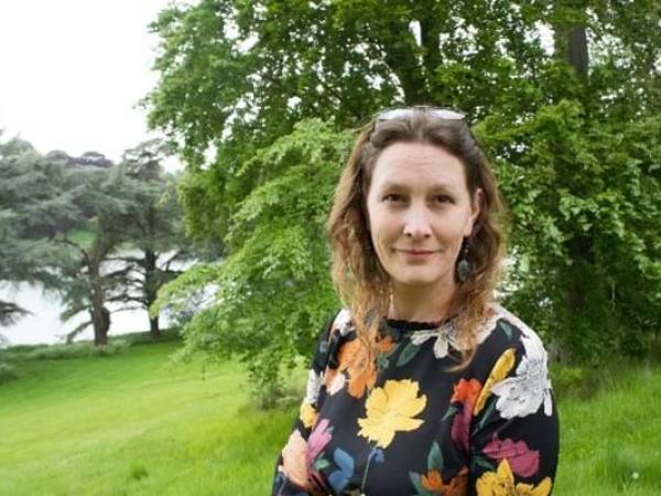 Sally Whiteside
